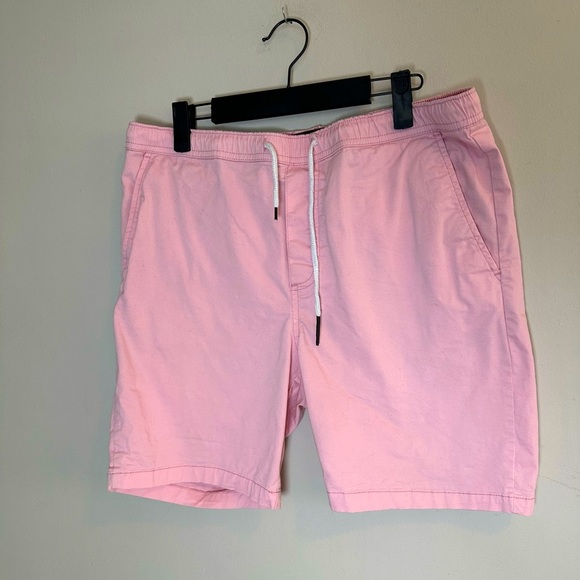 Free Planet Mens Pink Organic Cotton Shorts size medium - Picture 1 of 4